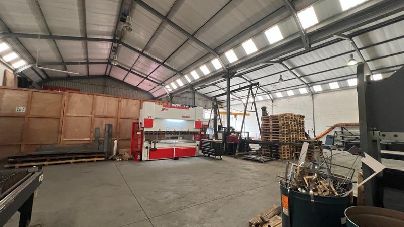 To Let commercial Property for Rent in Killarney Gardens Western Cape